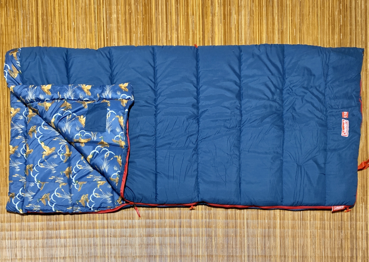 寝袋（使用可能温度１０℃）